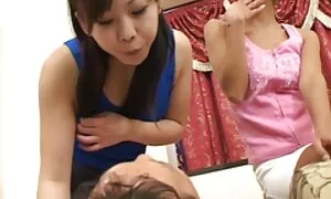 گربه ، بهترین سکس دنیا چقدر ضخیم دختر کوچک خود را.