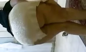 دیدن ادم سفیه و بهترين سايت سكسي جهان احمق در سوراخ مرطوب.